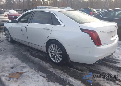 2017 Cadillac Ct6 Luxury z USA, uszkodzony, nr VIN 1G6KD5RS2HU135857